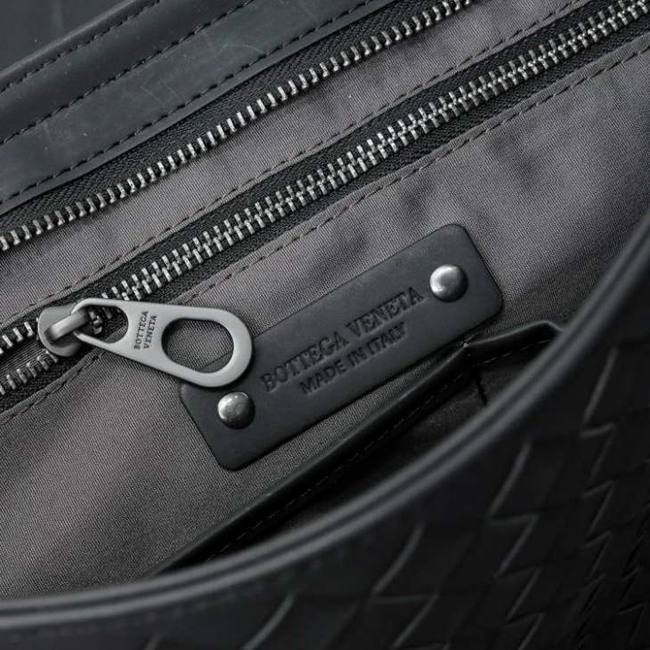 Picture of Bottega Veneta Mens Bags _SKUfw195898579fw